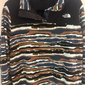 The North Face Black and Multicolor Fleece